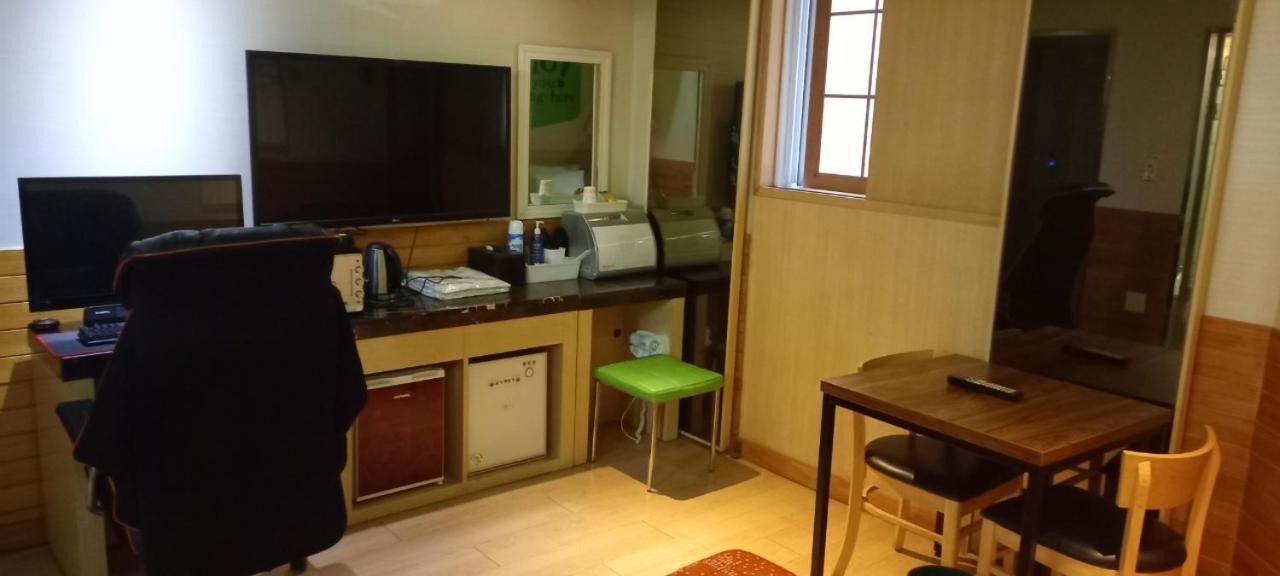 Design Motel T Ilsan Ni Exterior foto